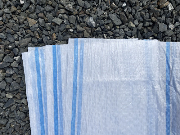 Мешок полипропиленовый с синей полосой 55х103 47гр (48-50кг) (100шт/упак / 500шт/мешок)