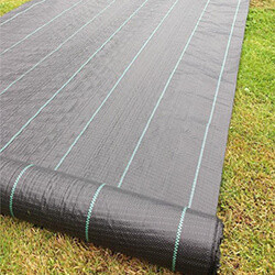 Почвоукрывной материал плотность 100г/м2 х 0,4 х 100 (ЧЁРНЫЙ)